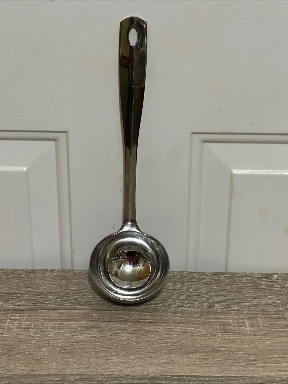 ONEIDA 18/8 Glossy Stainless Steel Serving Ladle Hangable Utensil